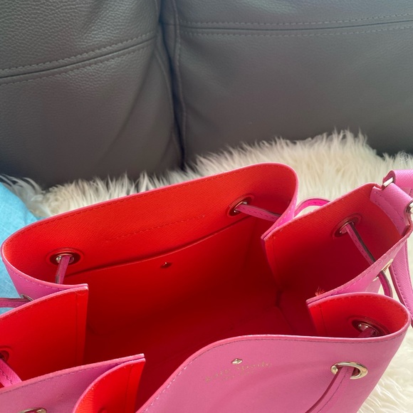 Women’s designer handbags - Picture 2 of 8